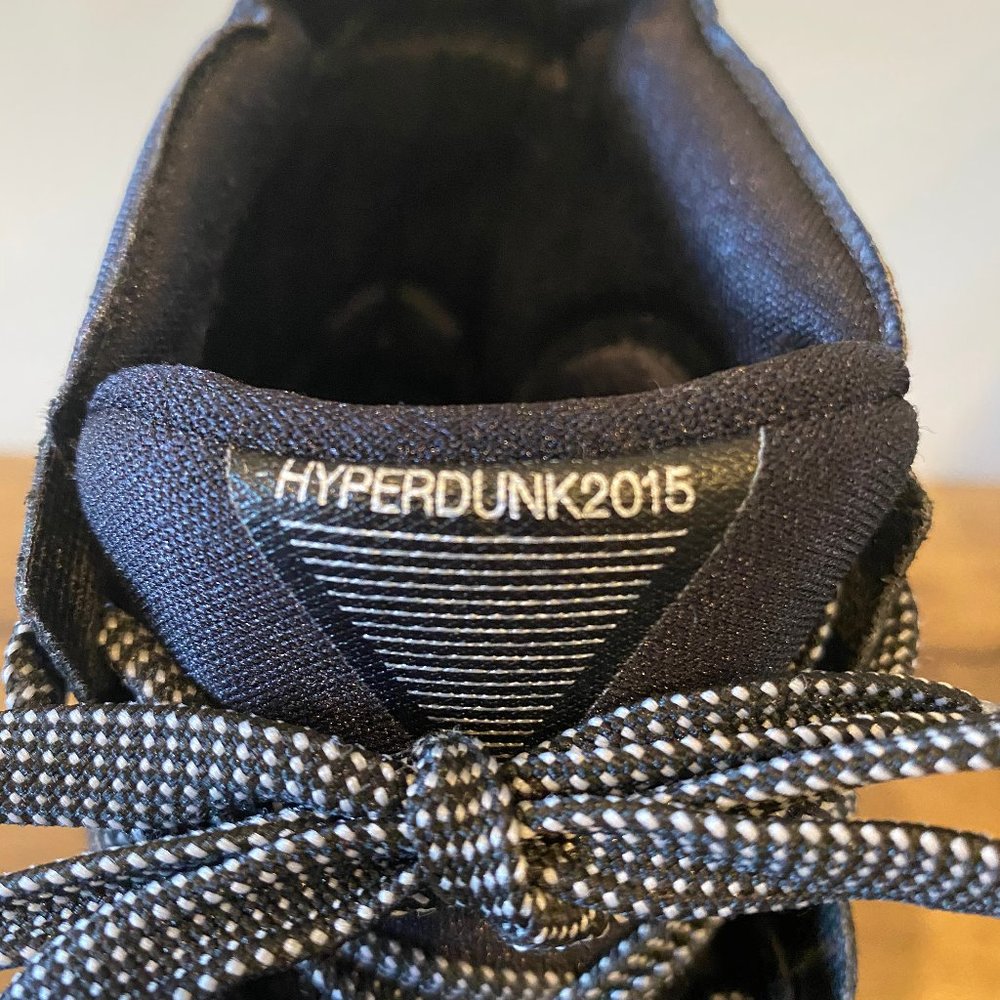 Nike Hyperdunk 2015 All-Black Basketball Shoes - Picture 2 of 5